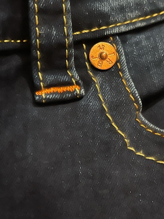 NWOT True Religion Women's Billie Mid Rise Dark Blue Straight Leg Jeans - Picture 6 of 8